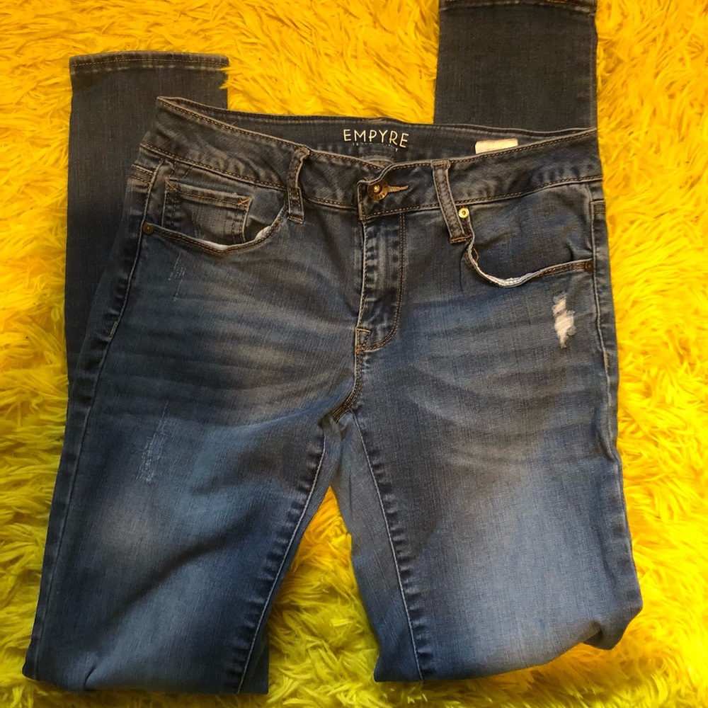 SOLD ON MER-CARI - Picture 8 of 8